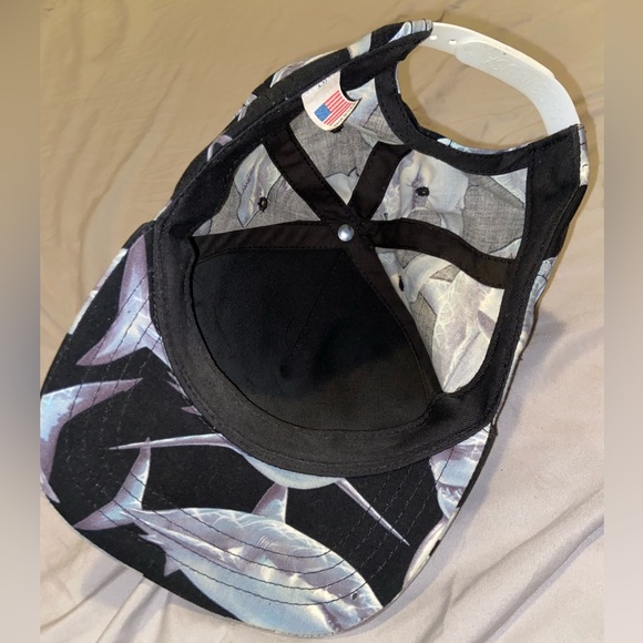 Milkcrate Men’s Vintage SnapBack “Life’s a Beach” Hat. - Picture 5 of 5